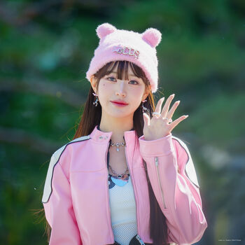 WomenK-pop