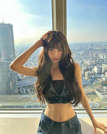 WomenK-pop