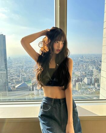 WomenK-pop