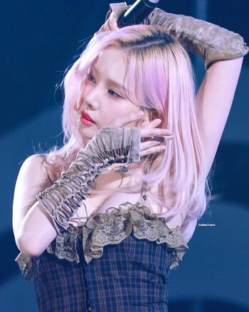 WomenK-pop