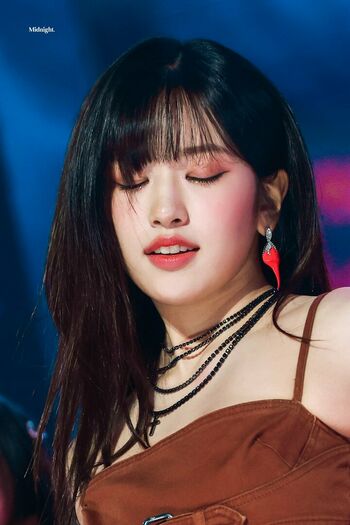 WomenK-pop