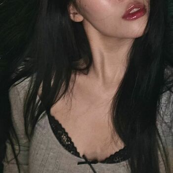WomenK-pop
