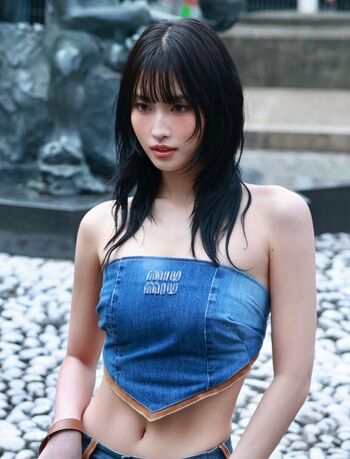 WomenK-pop
