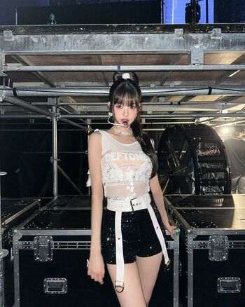 WomenK-pop