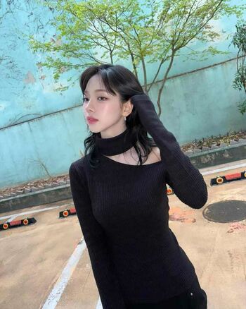 WomenK-pop