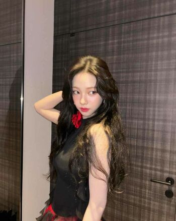 WomenK-pop