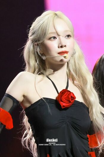 WomenK-pop