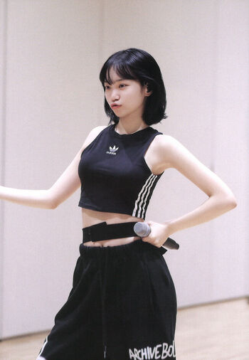 WomenK-pop