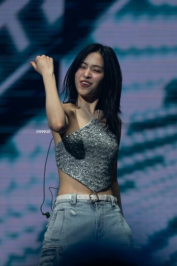 WomenK-pop