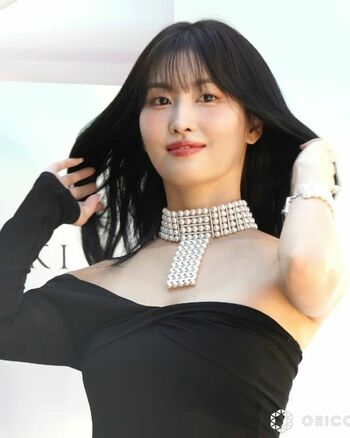 WomenK-pop