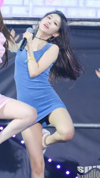 WomenK-pop
