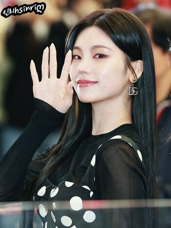 WomenK-pop