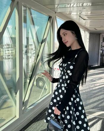 WomenK-pop