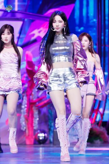 WomenK-pop
