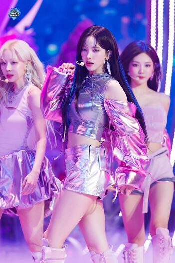 WomenK-pop