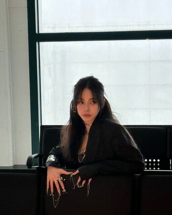 WomenK-pop