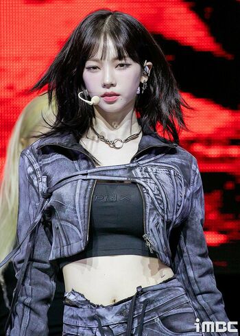 WomenK-pop
