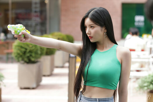 WomenK-pop
