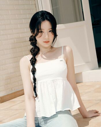 WomenK-pop