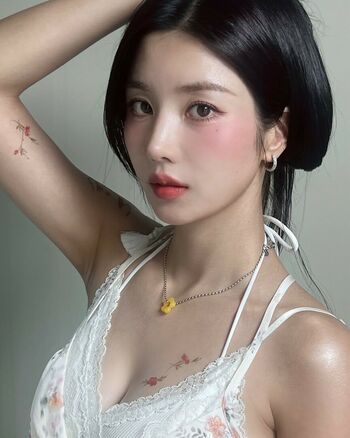 WomenK-pop