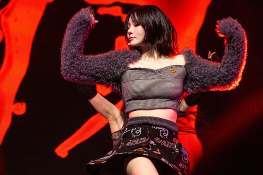 WomenK-pop