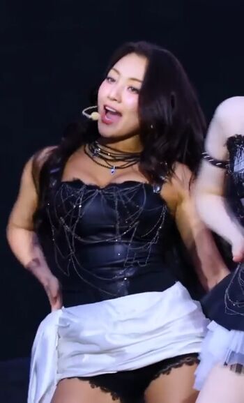 WomenK-pop