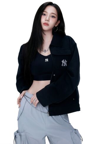WomenK-pop