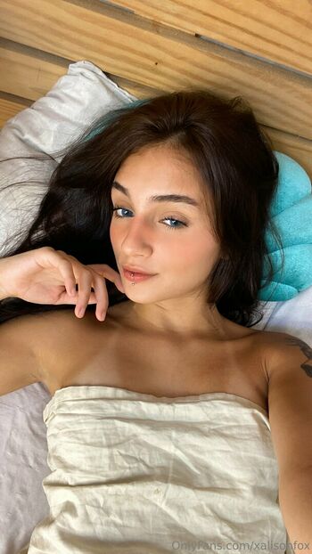 xalisonfox