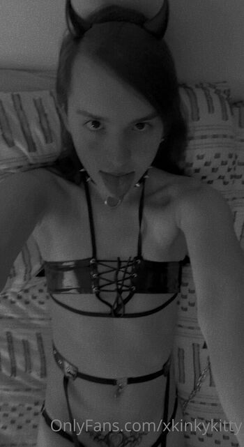 xkinkykitty
