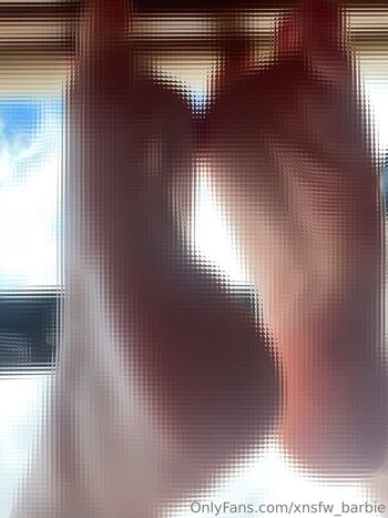 xnsfw_barbie