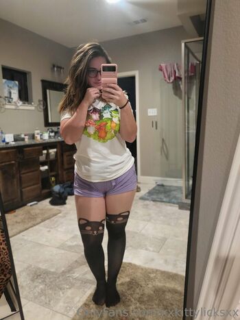 xxkittylicksxx