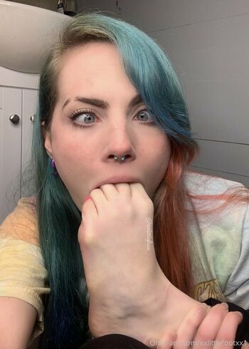 xxlittlefootxx1