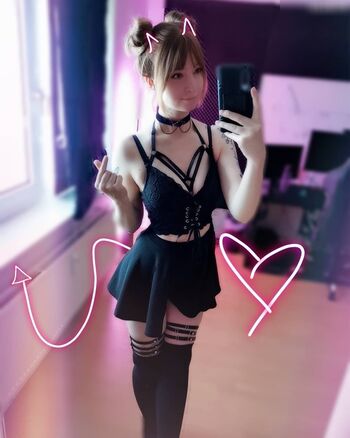 Yakisa.insta