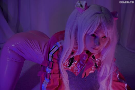 Yakisa.insta