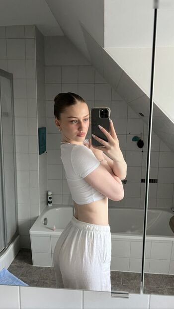 Yanaclare