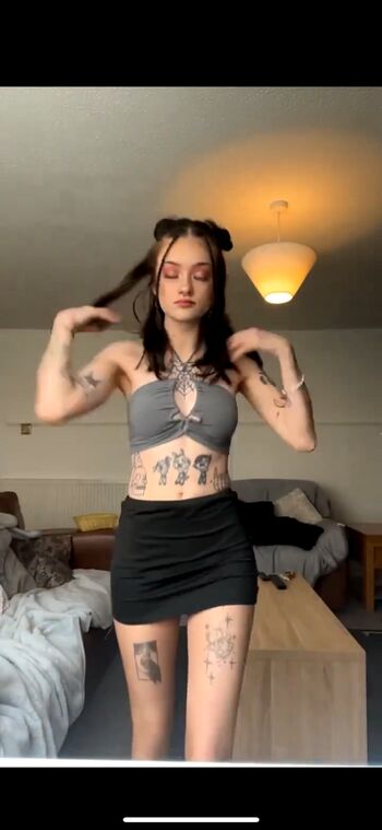 Yasmin Barnes