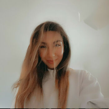 yasmineesob
