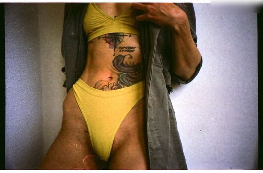 yaz rose
