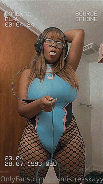 yesmistresskayy2