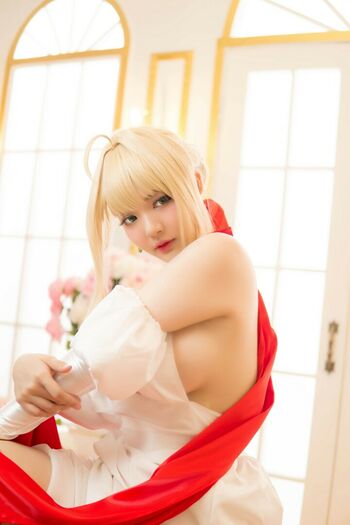 Ying Tze