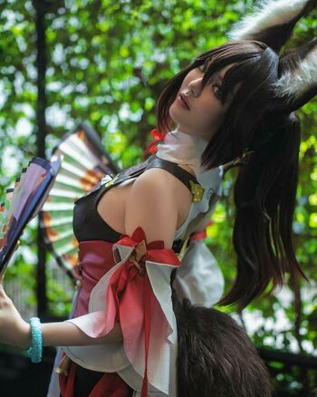 Ying Tze
