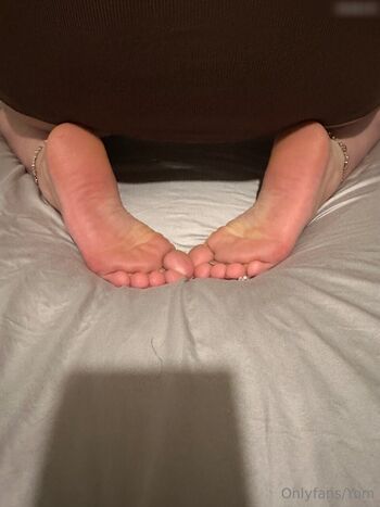 Yomfeet
