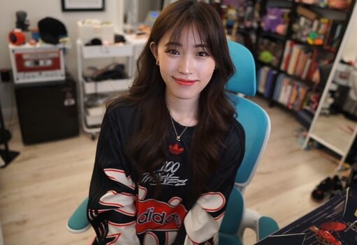 Yoojin
