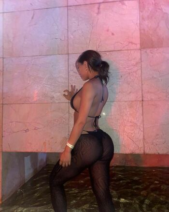 yoonji_booty