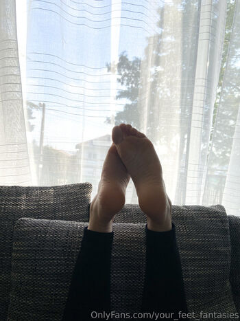 your_feet_fantasies