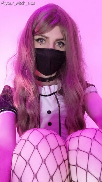 your_witch_alba