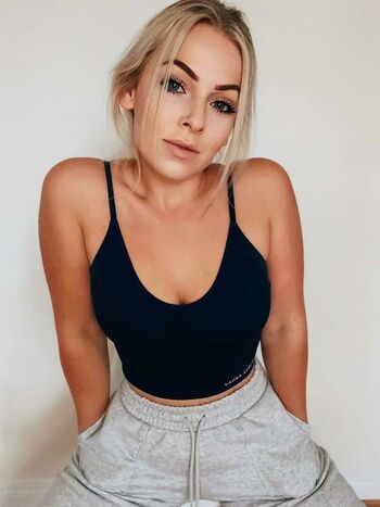 Yourfavblondexxx