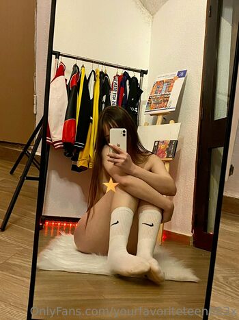 yourfavoriteteen003x