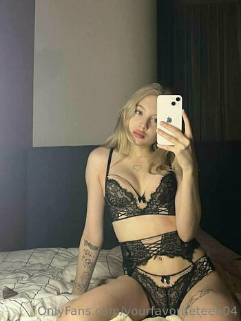 yourfavoriteteen04