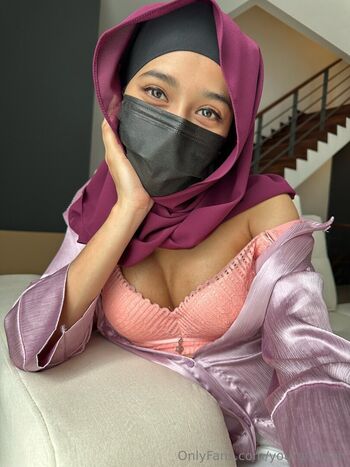 yourgfaliyah